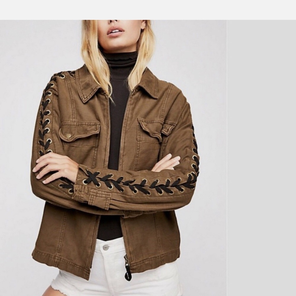 FREE PEOPLE Fay Military Jacket Moss 
Size small (fits like Medium)